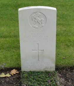CWGC Headstone for L/Bdr T F Cole