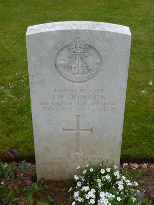 Pte J W Bowron's CWGC headstone.