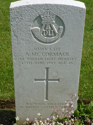 L/Sgt McCormack's CWGC headstone.