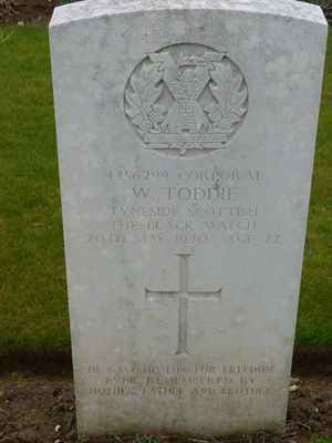 Sgt W Toddie's CWGC headstone.