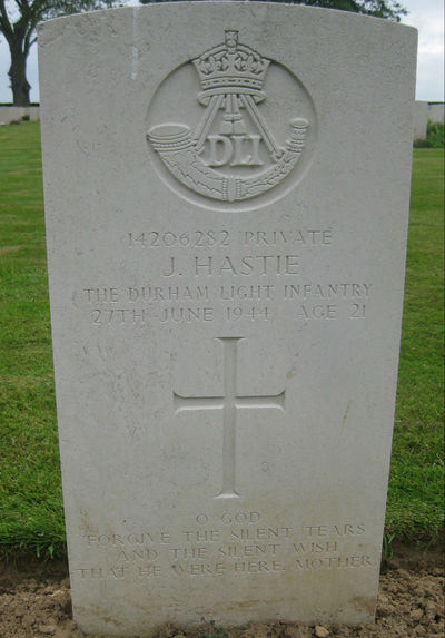 Hastie-12-headstone.jpg