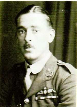 Lt H L Swinburne - possibly 1918