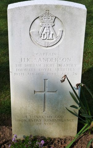 Capt H K Sanderson's CWGC headstone.