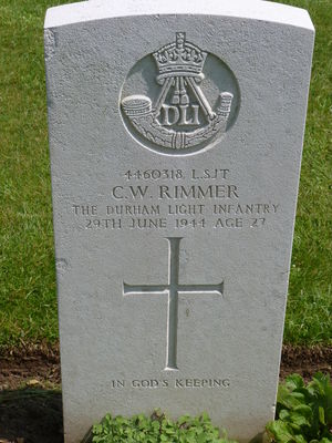 L/Sgt C W Rimmer's CWGC headstone.