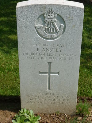 Pte F Anstey's CWGC headstone.