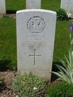 L/Cpl J Simm's CWGC headstone.