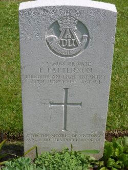 Pte E Patterson's CWGC headstone.
