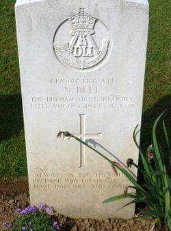 Pte J Carr's CWGC headstone.