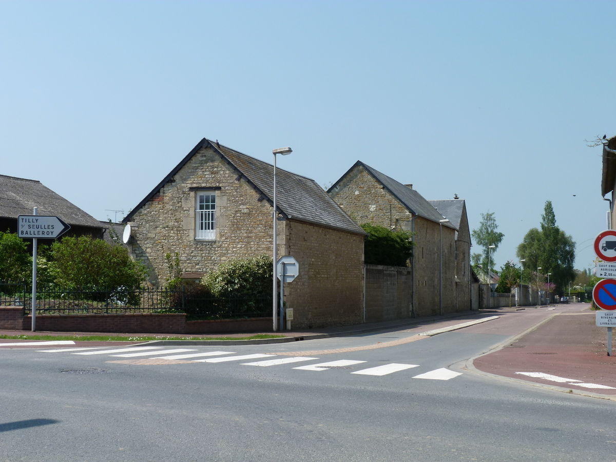 Fontenay-Le-Pesnel - 70 Brigade