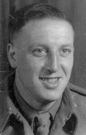 Gunner Robert S. Loomes