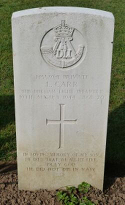 Pte L Carr's CWGC headstone.